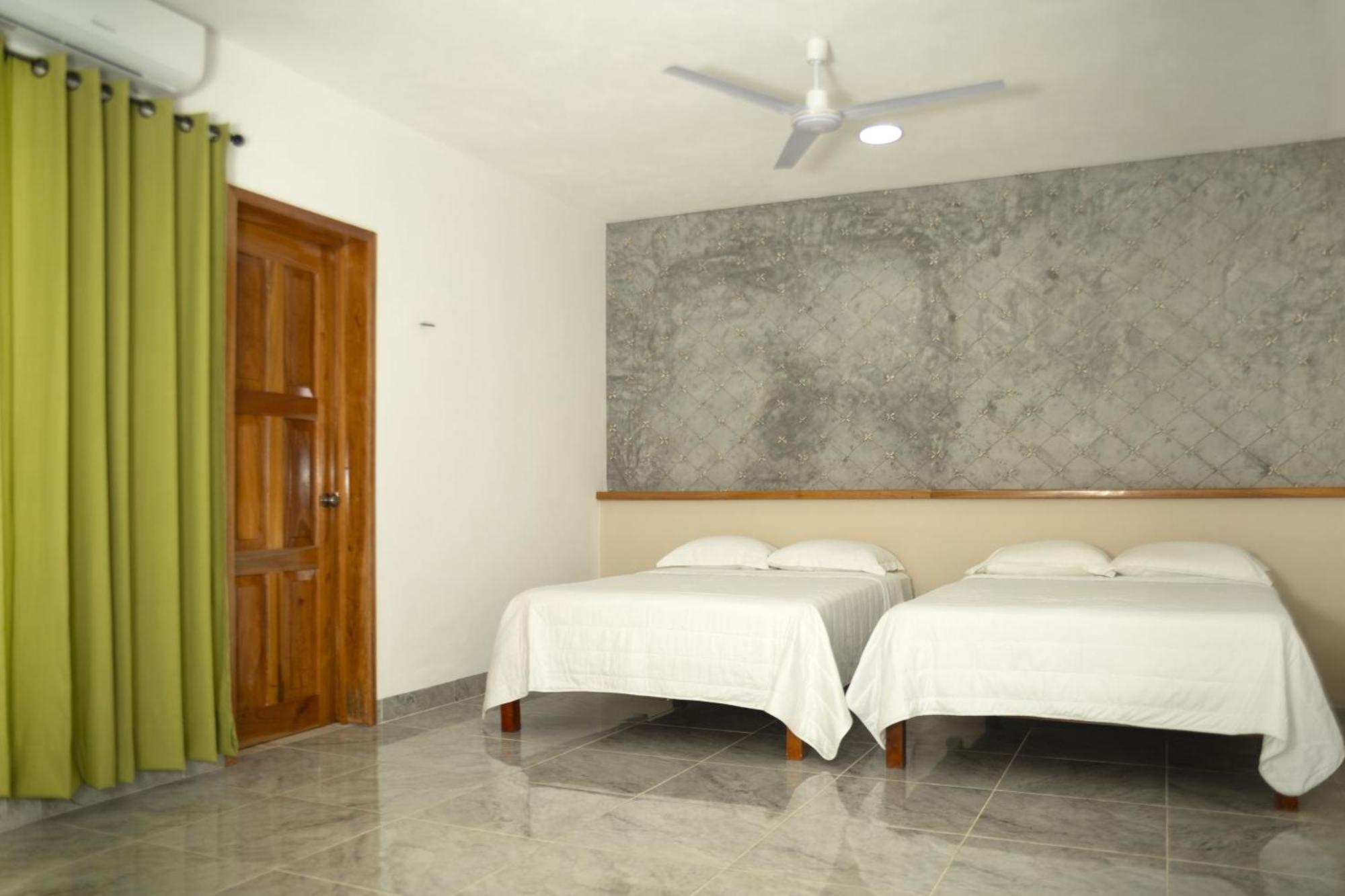 Casa Marco'S Hotel Valladolid  Eksteriør billede