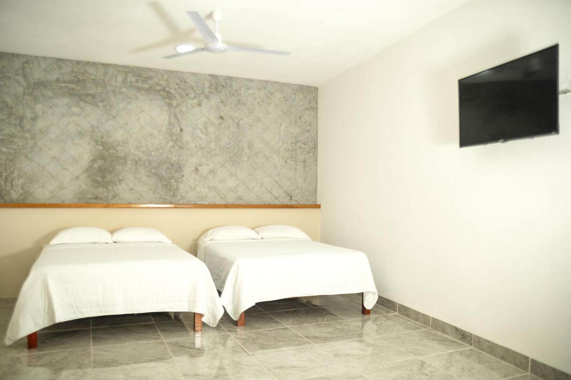 Casa Marco'S Hotel Valladolid  Eksteriør billede